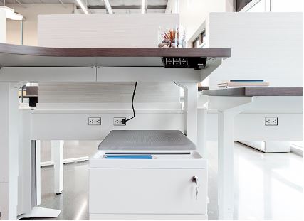 Friant: My-Hite 3 Stage Height Adjustable Desk