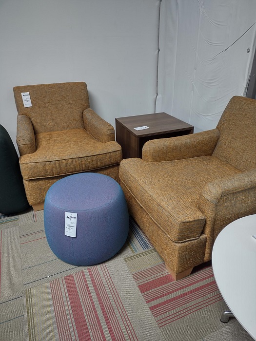 Used Lounge Seating